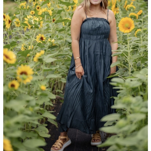 Listicle Dresses & Skirts - Bates sisters boutique dress